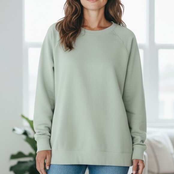 VS Campus Sweatshirt - Picture 1 of 9